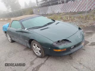 ✅ 1997 Chevrolet Camaro Z28 • VIN: 2G1FP32P0V2104052 • Lot: 43294712. Wystawiony na IAAI z przebiegiem 130 748 mil. Bezpłatny archiwum sprzedaży aukcyjnych z USA i szczegółowy raport historii pojazdu na DreamBid. Zdjęcie 1.