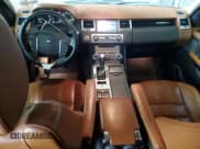 ✅ 2013 Land Rover Range Rover Sport HSE Lux • VIN: SALSK2D41DA783382 • Lot: 91881075. Wystawiony na Copart z przebiegiem 92 275 mil. Bezpłatny archiwum sprzedaży aukcyjnych z USA i szczegółowy raport historii pojazdu na DreamBid. Zdjęcie 8.