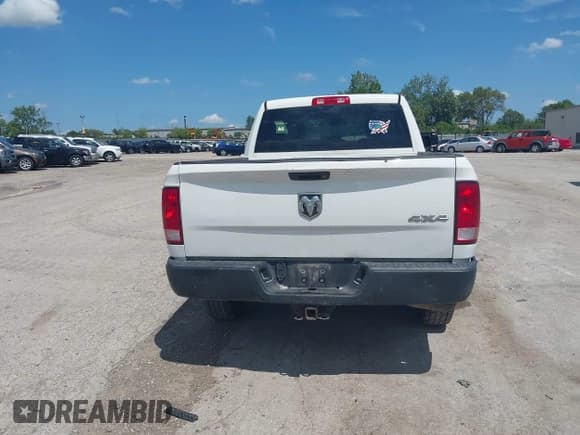 ✅ 2016 Ram 1500 Express • VIN: 1C6RR7FT8GS166537 • Lot: 42563310. Listed on IAAI with 292,444 mi. Free auction sales archive from the USA and detailed vehicle history report at DreamBid. Image 16.