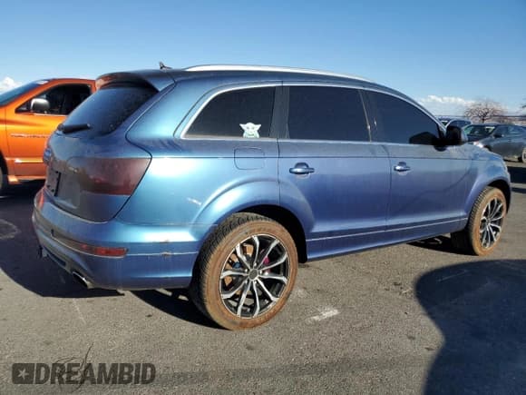 ✅ 2011 Audi Q7 S line • VIN: WA1DGAFE2BD008516 • Lot: 87260895. Wystawiony na Copart z przebiegiem 110 411 mil. Bezpłatny archiwum sprzedaży aukcyjnych z USA i szczegółowy raport historii pojazdu na DreamBid. Zdjęcie 3.