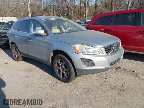 ✅ 2012 Volvo XC60 3.2L • VIN: YV4952DL0C2316433 • Lot: 41496699. Listed on IAAI with 199,557 mi. Free auction sales archive from the USA and detailed vehicle history report at DreamBid. Image 1.