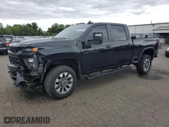 ✅ 2023 Chevrolet Silverado 2500HD Custom • VIN: 2GC4YME78P1729269 • Lot: 69827895. Wystawiony na Copart z przebiegiem 74 415 mil. Bezpłatny archiwum sprzedaży aukcyjnych z USA i szczegółowy raport historii pojazdu na DreamBid. Zdjęcie 1.