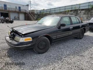 ✅ 1999 Ford Crown Victoria Police • VIN: 2FAFP71W9XX209210 • Лот: 66502995. Опубликован ранее на Copart с пробегом 28 977 миль. Бесплатный доступ к архиву аукционных продаж из США и подробный отчёт об истории автомобиля на DreamBid. Изображение 1.