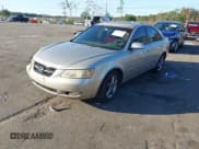 ✅ 2008 Hyundai Sonata SE • VIN: 5NPEU46FX8H362963 • Lot: 43628123. Listed on IAAI with 246,544 mi. Free auction sales archive from the USA and detailed vehicle history report at DreamBid. Image 2.