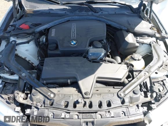 ✅ 2015 BMW 4 Series 428i • VIN: WBA3V7C58FP771642 • Лот: 42524828. Опубликован ранее на IAAI с пробегом 64 440 миль. Бесплатный доступ к архиву аукционных продаж из США и подробный отчёт об истории автомобиля на DreamBid. Изображение 10.