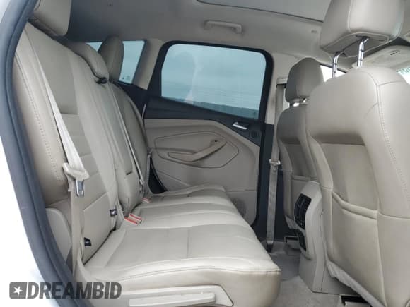 ✅ 2014 Ford C-Max SEL • VIN: 1FADP5BU9EL509610 • Lot: 53820565. Wystawiony na Copart z przebiegiem 157 648 mil. Bezpłatny archiwum sprzedaży aukcyjnych z USA i szczegółowy raport historii pojazdu na DreamBid. Zdjęcie 11.