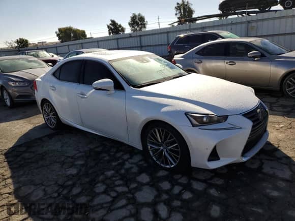 2019 Lexus IS 300 z VIN JTHBA1D20K5092741, wystawiony jako Copart lot #87118965 z przebiegiem 49 019 mil mil oraz Szkoda całkowita • Salvage title. Historia ofert i sprzedaży dostępna na DreamBid. Obrazek 4.