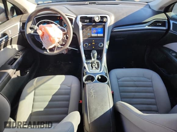 ✅ 2013 Ford Fusion S • VIN: 3FA6P0G78DR253782 • Лот: 81453165. Опубликован ранее на Copart с пробегом 120 656 миль. Бесплатный доступ к архиву аукционных продаж из США и подробный отчёт об истории автомобиля на DreamBid. Изображение 8.