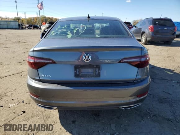 ✅ 2021 Volkswagen Jetta S • VIN: 3VWC57BU4MM065506 • Lot: 87289895. Wystawiony na Copart z przebiegiem 28 983 mil. Bezpłatny archiwum sprzedaży aukcyjnych z USA i szczegółowy raport historii pojazdu na DreamBid. Zdjęcie 6.