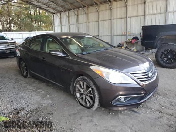 2016 Hyundai Azera с VIN KMHFG4JGXGA521610, выставлен на аукционе Copart как лот 46459445 с пробегом 114 445 миль миль и Списание • Salvage title. История ставок и продаж доступна на DreamBid. Изображение 4.