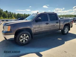 2007 GMC Sierra 1500 SLE1 with VIN 2GTEK13M071574911, listed as a Copart auction lot 70813315 with 115,148 mi miles and Salvage title. Bid and sale history available at DreamBid. Image 1.