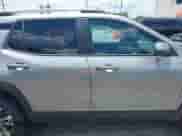 2025 Chevrolet Equinox FWD LT с VIN 3GNAXHEG5SL215648, выставлен на аукционе IAAI как лот 42665426 с пробегом Не указан миль и . История ставок и продаж доступна на DreamBid. Изображение 13.