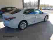 2023 Toyota Camry LE z VIN 4T1C11AK3PU187197, wystawiony jako IAAI lot #43443006 z przebiegiem 45 944 mil mil oraz . Historia ofert i sprzedaży dostępna na DreamBid. Obrazek 4.