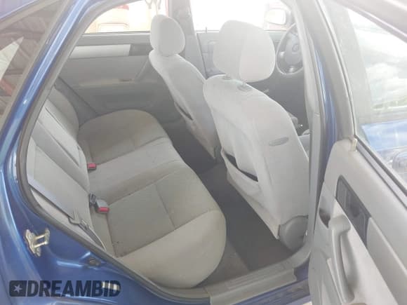 ✅ 2007 Suzuki Forenza • VIN: KL5JD56ZX7K699864 • Лот: 42722241. Опубликован ранее на IAAI с пробегом 131 897 миль. Бесплатный доступ к архиву аукционных продаж из США и подробный отчёт об истории автомобиля на DreamBid. Изображение 8.