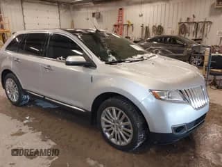 ✅ 2011 Lincoln MKX • VIN: 2LMDJ8JK7BBJ19730 • Lot: 43833911. Listed on IAAI with 140,158 mi. Free auction sales archive from the USA and detailed vehicle history report at DreamBid. Image 1.
