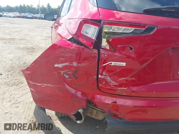 ✅ 2019 Acura RDX w/A-Spec Pkg • VIN: 5J8TC2H64KL008680 • Lot: 42818587. Listed on IAAI with 61,302 mi. Free auction sales archive from the USA and detailed vehicle history report at DreamBid. Image 17.