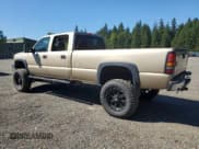 ✅ 2006 Chevrolet Silverado 2500HD LT3 • VIN: 1GCHK23D86F200833 • Lot: 81657075. Listed on Copart with 153,817 mi. Free auction sales archive from the USA and detailed vehicle history report at DreamBid. Image 2.