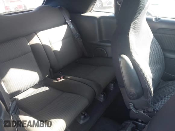 ✅ 2005 Chrysler PT Cruiser Touring • VIN: 3C3EY55E15T301648 • Lot: 43705560. Listed on IAAI with 220,165 mi. Free auction sales archive from the USA and detailed vehicle history report at DreamBid. Image 8.