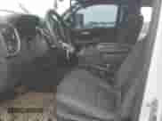 2021 Chevrolet Silverado 3500HD LT z VIN 1GC4YTEYXMF208982, wystawiony jako Copart lot #58151165 z przebiegiem 114 274 mil mil oraz Szkoda całkowita • Salvage title. Historia ofert i sprzedaży dostępna na DreamBid. Obrazek 7.