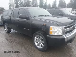 ✅ 2007 Chevrolet Silverado 1500 1LT • VIN: 2GCEK19C471718247 • Lot: 43858066. Wystawiony na IAAI z przebiegiem 159 023 mil. Bezpłatny archiwum sprzedaży aukcyjnych z USA i szczegółowy raport historii pojazdu na DreamBid. Zdjęcie 1.