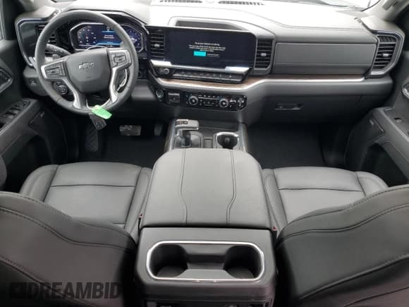 ✅ 2025 Chevrolet Silverado 1500 RST • VIN: 1GCUKEED9SZ295652 • Lot: 82118065. Listed on Copart with 14,219 mi. Free auction sales archive from the USA and detailed vehicle history report at DreamBid. Image 8.