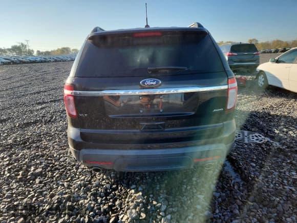 ✅ 2013 Ford Explorer XLT • VIN: 1FM5K8D87DGC51542 • Lot: 89647775. Listed on Copart with 127,418 mi. Free auction sales archive from the USA and detailed vehicle history report at DreamBid. Image 6.