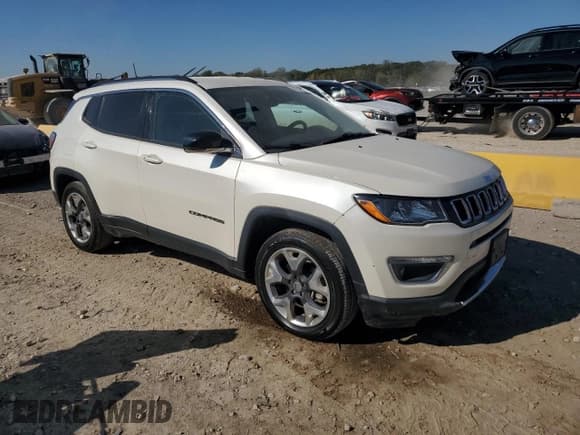 ✅ 2021 Jeep Compass Limited • VIN: 3C4NJCCBXMT564328 • Lot: 87093825. Wystawiony na Copart z przebiegiem 99 658 mil. Bezpłatny archiwum sprzedaży aukcyjnych z USA i szczegółowy raport historii pojazdu na DreamBid. Zdjęcie 4.