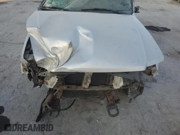 ✅ 2001 Ford Explorer Sport • VIN: 1FMYU70E21UC95149 • Лот: 83901254. Опубликован ранее на Copart с пробегом 174 362 миль. Бесплатный доступ к архиву аукционных продаж из США и подробный отчёт об истории автомобиля на DreamBid. Изображение 12.