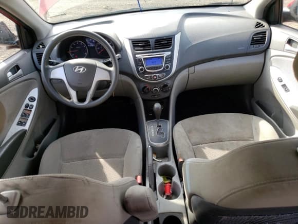 ✅ 2013 Hyundai Accent GLS • VIN: KMHCT4AE6DU560055 • Лот: 73632414. Опубликован ранее на Copart с пробегом 124 964 миль. Бесплатный доступ к архиву аукционных продаж из США и подробный отчёт об истории автомобиля на DreamBid. Изображение 8.