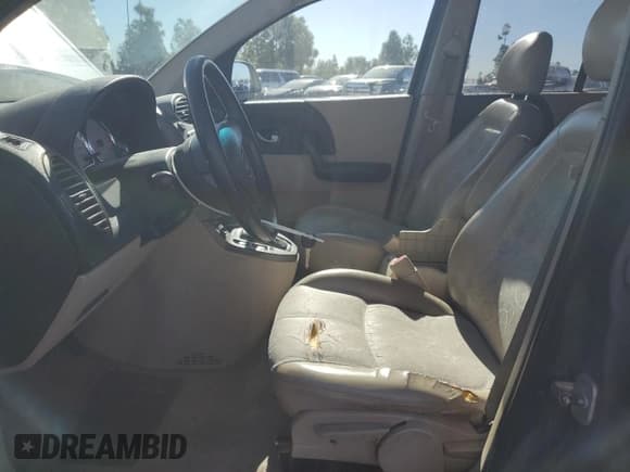 ✅ 2004 Saturn VUE V6 • VIN: 5GZCZ53414S829151 • Лот: 90123225. Опубликован ранее на Copart с пробегом 279 753 миль. Бесплатный доступ к архиву аукционных продаж из США и подробный отчёт об истории автомобиля на DreamBid. Изображение 7.