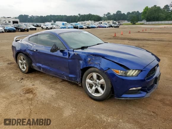 ✅ 2016 Ford Mustang V6 • VIN: 1FA6P8AM5G5252075 • Lot: 57176625. Listed on Copart with 152,718 mi. Free auction sales archive from the USA and detailed vehicle history report at DreamBid. Image 4.