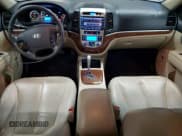 ✅ 2009 Hyundai Santa Fe Limited • VIN: 5NMSH13E29H264798 • Lot: 83107714. Listed on Copart with 86,833 mi. Free auction sales archive from the USA and detailed vehicle history report at DreamBid. Image 8.