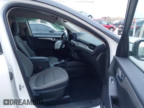 ✅ 2020 Ford Escape SE • VIN: 1FMCU9G69LUB00509 • Лот: 43628750. Опубликован ранее на IAAI с пробегом 69 955 миль. Бесплатный доступ к архиву аукционных продаж из США и подробный отчёт об истории автомобиля на DreamBid. Изображение 5.