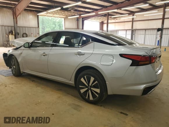 ✅ 2022 Nissan Altima SL • VIN: 1N4BL4EW2NN420864 • Lot: 55946605. Wystawiony na Copart z przebiegiem 39 576 mil. Bezpłatny archiwum sprzedaży aukcyjnych z USA i szczegółowy raport historii pojazdu na DreamBid. Zdjęcie 2.