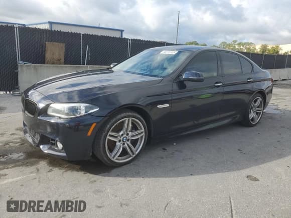 ✅ 2015 BMW 5 Series 550i xDrive • VIN: WBAKP9C5XFD693898 • Lot: 90225355. Listed on Copart with 124,364 mi. Free auction sales archive from the USA and detailed vehicle history report at DreamBid. Image 1.