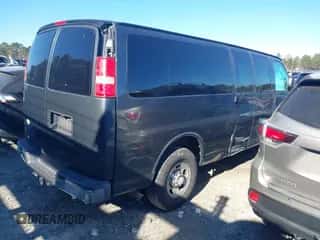 2017 Chevrolet Express Passenger LT с VIN 1GAZGPFG2H1130215, выставлен на аукционе IAAI как лот 41260397 с пробегом 208 072 миль миль и . История ставок и продаж доступна на DreamBid. Изображение 4.