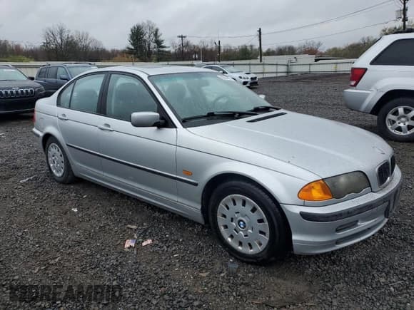 ✅ 1999 BMW 3 Series 323i • VIN: WBAAM3336XFP58980 • Lot: 52814895. Listed on Copart with 91,147 mi. Free auction sales archive from the USA and detailed vehicle history report at DreamBid. Image 4.