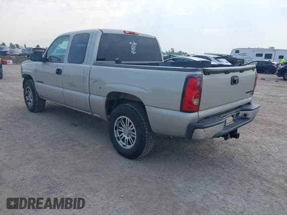 ✅ 2006 Chevrolet Silverado 1500 LT1 • VIN: 1GCEC19T76Z157416 • Лот: 43249432. Опубликован ранее на IAAI с пробегом 290 208 миль. Бесплатный доступ к архиву аукционных продаж из США и подробный отчёт об истории автомобиля на DreamBid. Изображение 3.