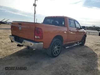 ✅ 2010 Dodge 1500 Sport • VIN: 1D7RB1CT3AS203909 • Lot: 46032975. Wystawiony na Copart z przebiegiem 197 624 mil. Bezpłatny archiwum sprzedaży aukcyjnych z USA i szczegółowy raport historii pojazdu na DreamBid. Zdjęcie 3.
