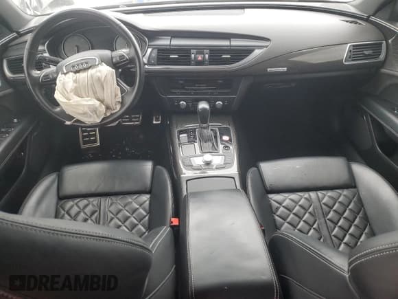 ✅ 2017 Audi S7 Premium Plus • VIN: WAUWFAFCXHN022261 • Лот: 88499035. Опубликован ранее на Copart с пробегом 67 017 миль. Бесплатный доступ к архиву аукционных продаж из США и подробный отчёт об истории автомобиля на DreamBid. Изображение 8.