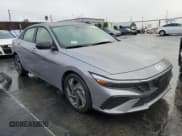 ✅ 2025 Hyundai Elantra SEL Sport • VIN: KMHLM4DG8SU985588 • Lot: 85589095. Wystawiony na Copart z przebiegiem 3 183 mil. Bezpłatny archiwum sprzedaży aukcyjnych z USA i szczegółowy raport historii pojazdu na DreamBid. Zdjęcie 4.