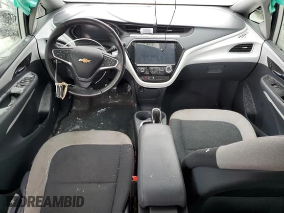 ✅ 2018 Chevrolet Bolt EV LT • VIN: 1G1FW6S02J4130163 • Lot: 87686665. Wystawiony na Copart z przebiegiem 234 469 mil. Bezpłatny archiwum sprzedaży aukcyjnych z USA i szczegółowy raport historii pojazdu na DreamBid. Zdjęcie 8.