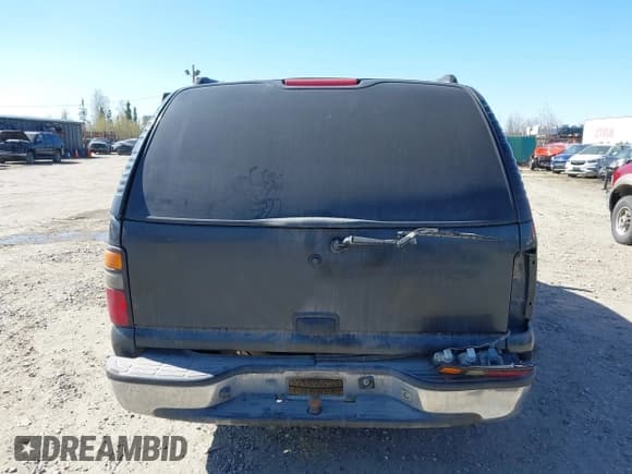 ✅ 2005 Chevrolet Suburban LT • VIN: 1GNFK16Z15J105364 • Лот: 42266288. Опубликован ранее на IAAI с пробегом 182 150 миль. Бесплатный доступ к архиву аукционных продаж из США и подробный отчёт об истории автомобиля на DreamBid. Изображение 16.