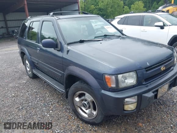 ✅ 1999 Infiniti QX4 • VIN: JNRAR05YXXW040585 • Lot: 42351231. Listed on IAAI with 196,507 mi. Free auction sales archive from the USA and detailed vehicle history report at DreamBid. Image 1.