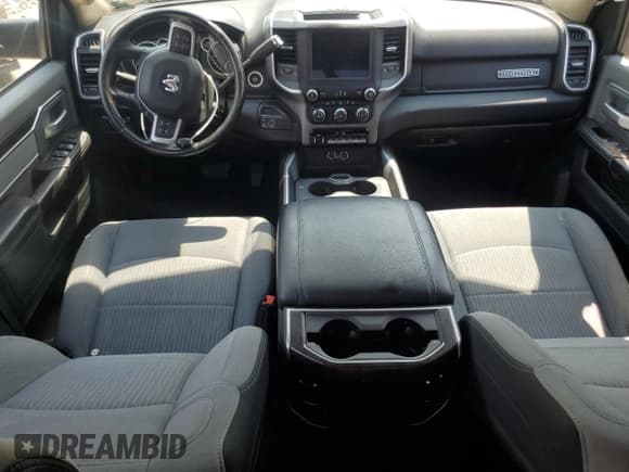 ✅ 2020 Ram 2500 Big Horn • VIN: 3C6UR5DLXLG313895 • Лот: 64604625. Опубликован ранее на Copart с пробегом 88 050 миль. Бесплатный доступ к архиву аукционных продаж из США и подробный отчёт об истории автомобиля на DreamBid. Изображение 8.