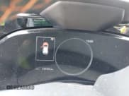 ✅ 2022 Lexus NX 350 Premium • VIN: 2T2GGCEZ3NC011926 • Lot: 42718010. Wystawiony na IAAI z przebiegiem 23 550 mil. Bezpłatny archiwum sprzedaży aukcyjnych z USA i szczegółowy raport historii pojazdu na DreamBid. Zdjęcie 7.