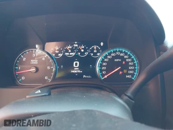 ✅ 2017 Chevrolet Tahoe LT • VIN: 1GNSKBKC2HR367583 • Lot: 42393460. Listed on IAAI with 140,675 mi. Free auction sales archive from the USA and detailed vehicle history report at DreamBid. Image 7.