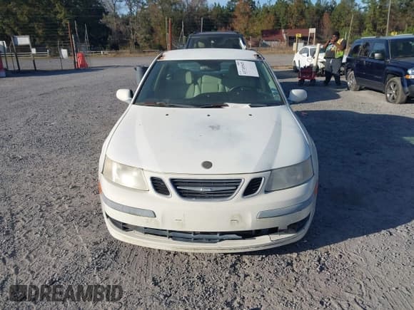 ✅ 2007 Saab 9-3 • VIN: YS3FD49YX71104720 • Lot: 43749545. Wystawiony na IAAI z przebiegiem 132 480 mil. Bezpłatny archiwum sprzedaży aukcyjnych z USA i szczegółowy raport historii pojazdu na DreamBid. Zdjęcie 6.