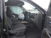 ✅ 2022 Chevrolet Silverado 1500 RST • VIN: 3GCUYEET2NG172334 • Лот: 41042263. Опубликован ранее на IAAI с пробегом 72 747 миль. Бесплатный доступ к архиву аукционных продаж из США и подробный отчёт об истории автомобиля на DreamBid. Изображение 5.