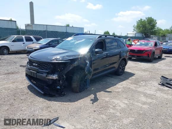 2022 Kia Sorento X-Line S z VIN 5XYRLDLC9NG149780, wystawiony jako IAAI lot #42567100 z przebiegiem 62 097 mil mil oraz . Historia ofert i sprzedaży dostępna na DreamBid. Obrazek 17.